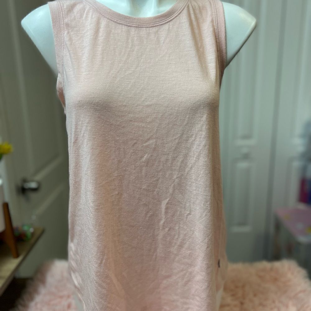 PINK BLOUSE - Picture 2 of 7